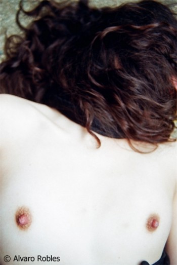 Erotic photos by Alvaro Patricio Robles