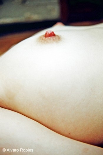 Erotic photos by Alvaro Patricio Robles