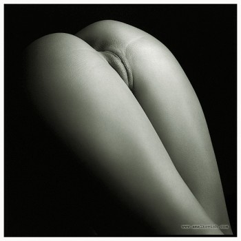 Erotic photos by Igor Amelkovich