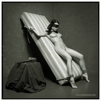 Erotic photos by Igor Amelkovich