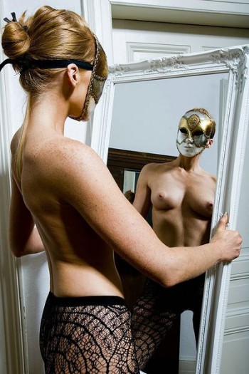 Erotic photos by Simon Bolz